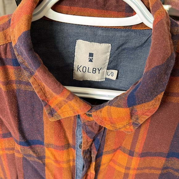 Men’s button up - Picture 2 of 3